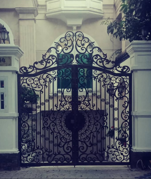 cửa cổng sắt